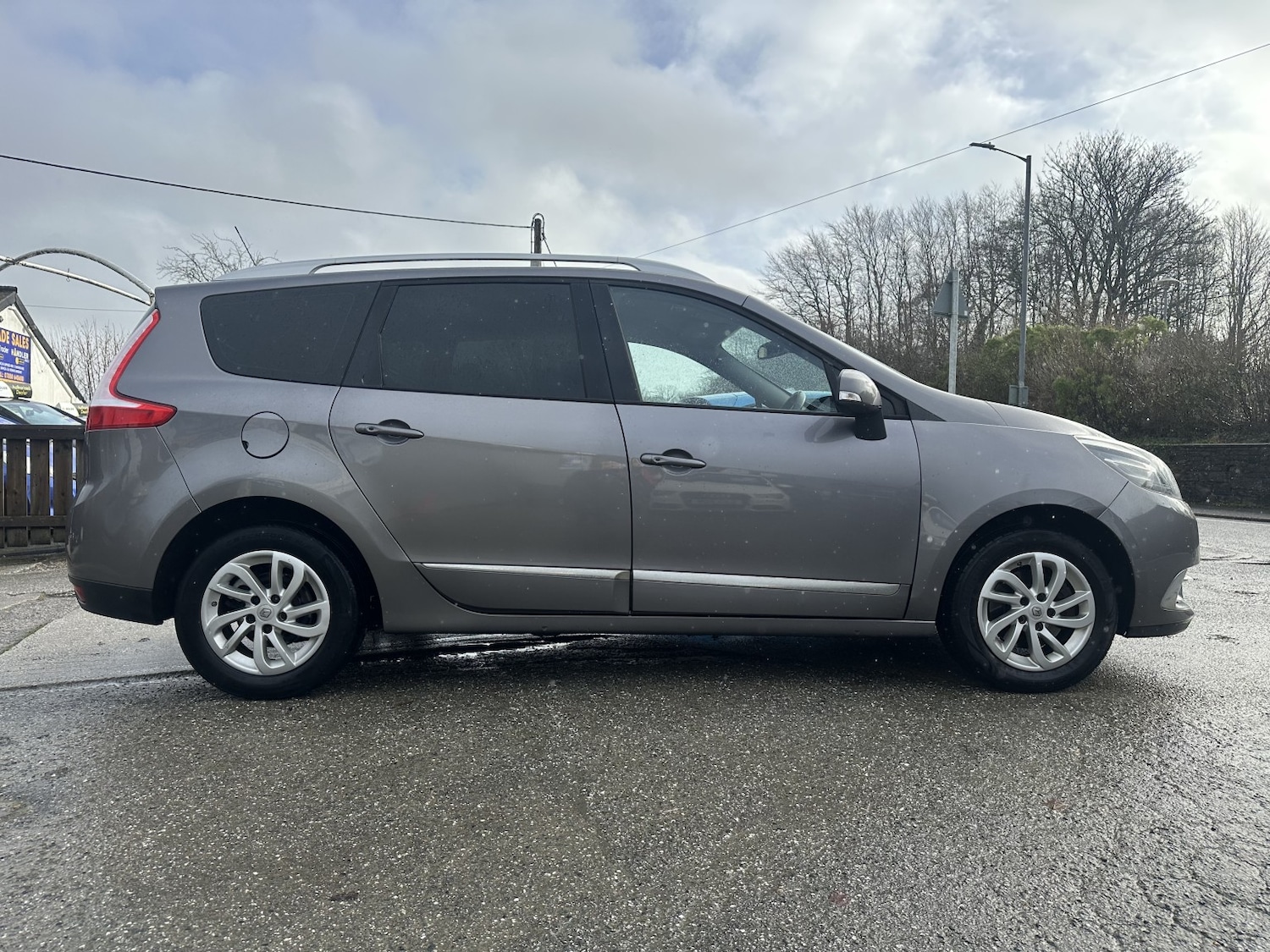 Used Renault Grand Scenic 2016 for sale - 77289240: Photo 9