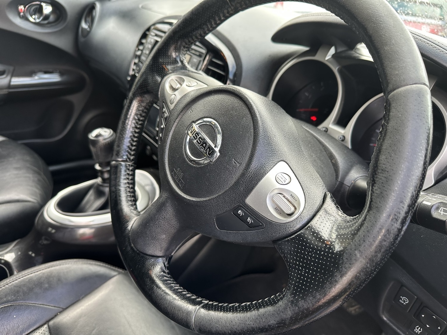 Used Nissan Juke 2014 for sale - 76439831: Photo 2