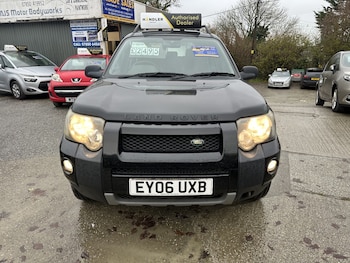 Used Land Rover Freelander 2006 for sale - 76741365: Photo