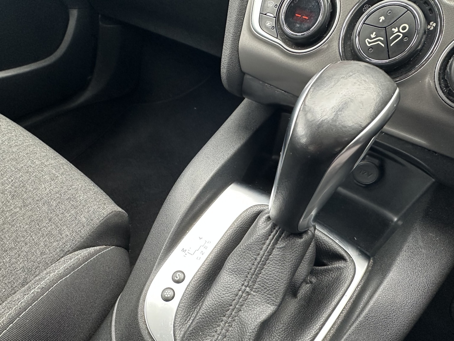 Used Citroen C4 2016 for sale - 77709045: Photo 15