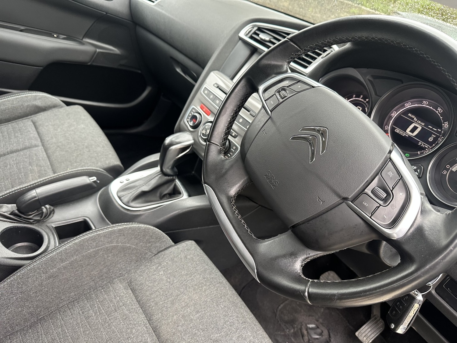 Used Citroen C4 2016 for sale - 77709045: Photo 2