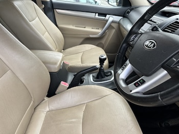 Used Kia Sorento 2011 for sale - 79365490: Photo