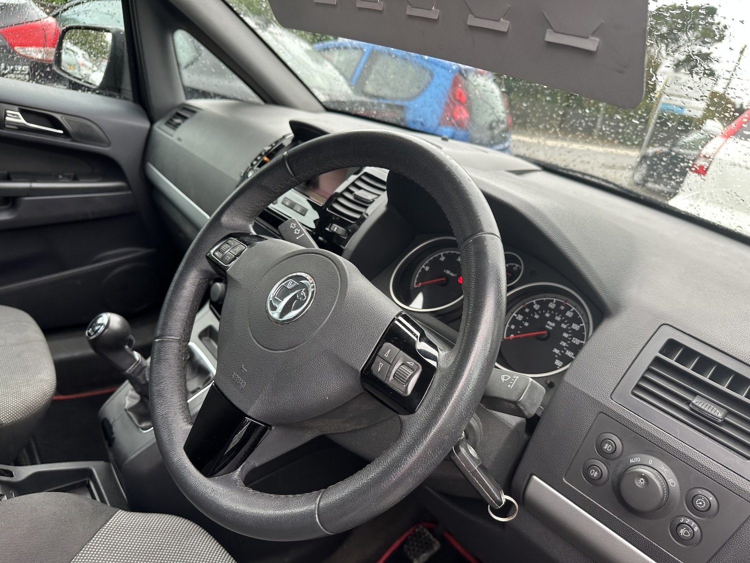 Used Vauxhall Zafira 2014 for sale - 76142513: Photo 10