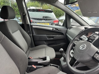 Used Vauxhall Zafira 2014 for sale - 76142513: Photo 2