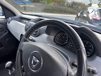 Used Dacia Duster 2013 for sale - 77478159: Photo