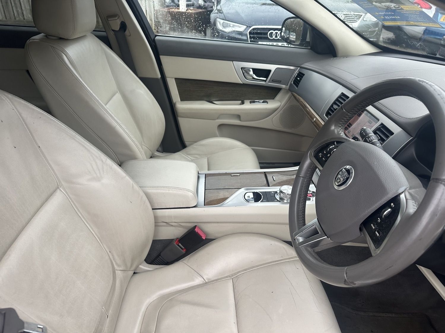 Used Jaguar XF 2013 for sale - 76877587: Photo 10