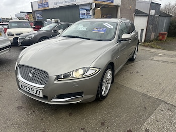 2013 - 2.2d [200] Premium Luxury 5dr Auto