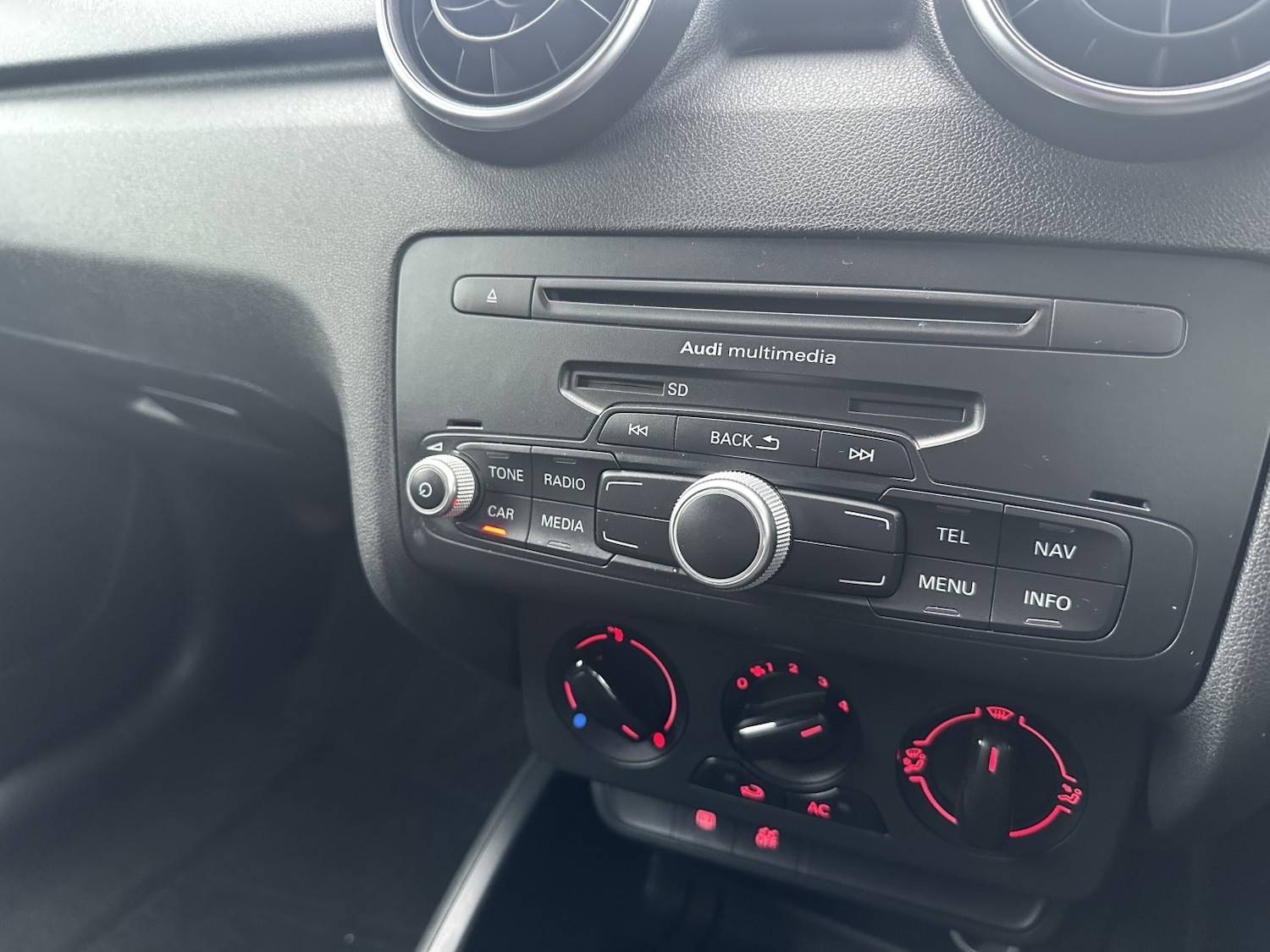 Used Audi A1 2013 for sale - 77864890: Photo 15