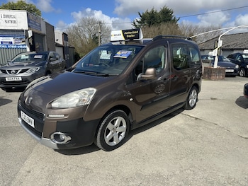 Used Peugeot Partner Tepee 2013 for sale - 78300508: Photo