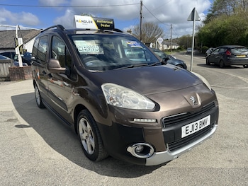 Used Peugeot Partner Tepee 2013 for sale - 78300508: Photo