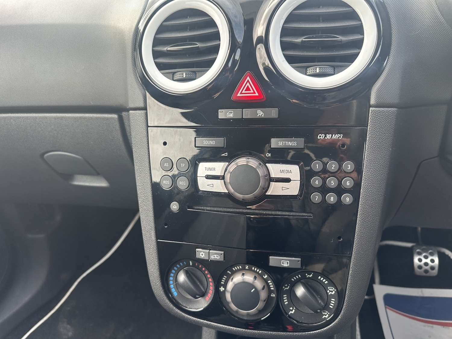 Used Vauxhall Corsa 2014 for sale - 77528356: Photo 15