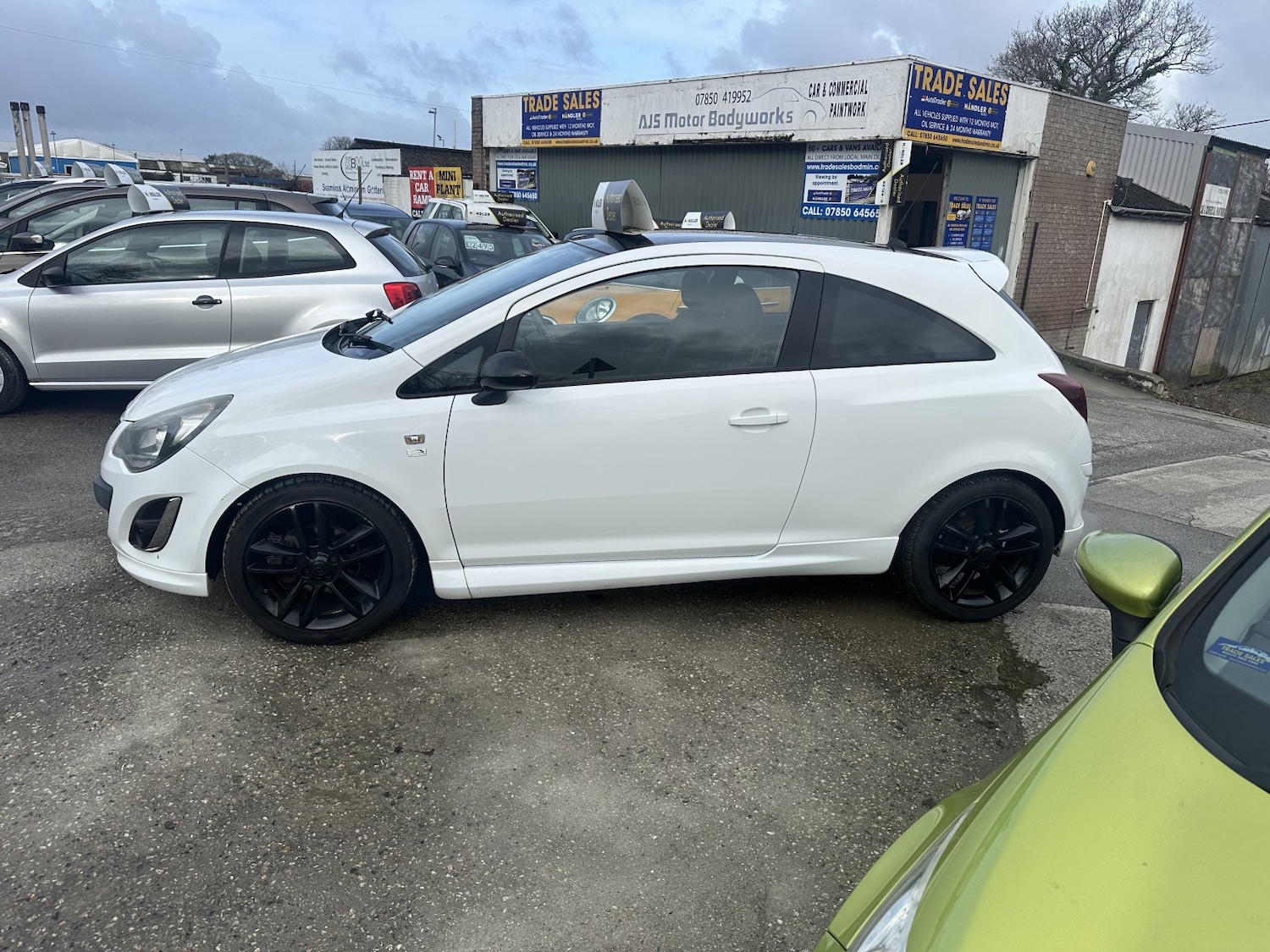 Used Vauxhall Corsa 2014 for sale - 77528356: Photo 5