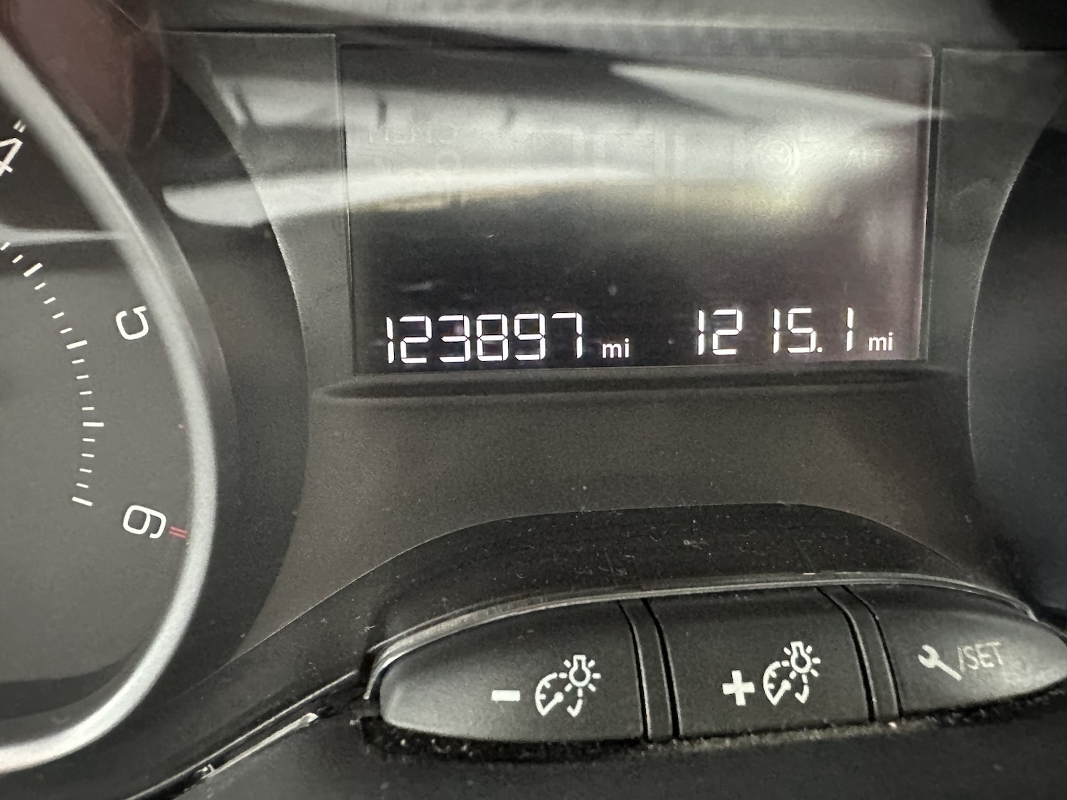 Used Peugeot 208 2015 for sale - 77709038: Photo 12