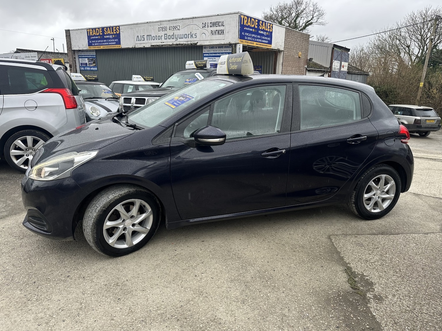 Used Peugeot 208 2015 for sale - 77709038: Photo 5