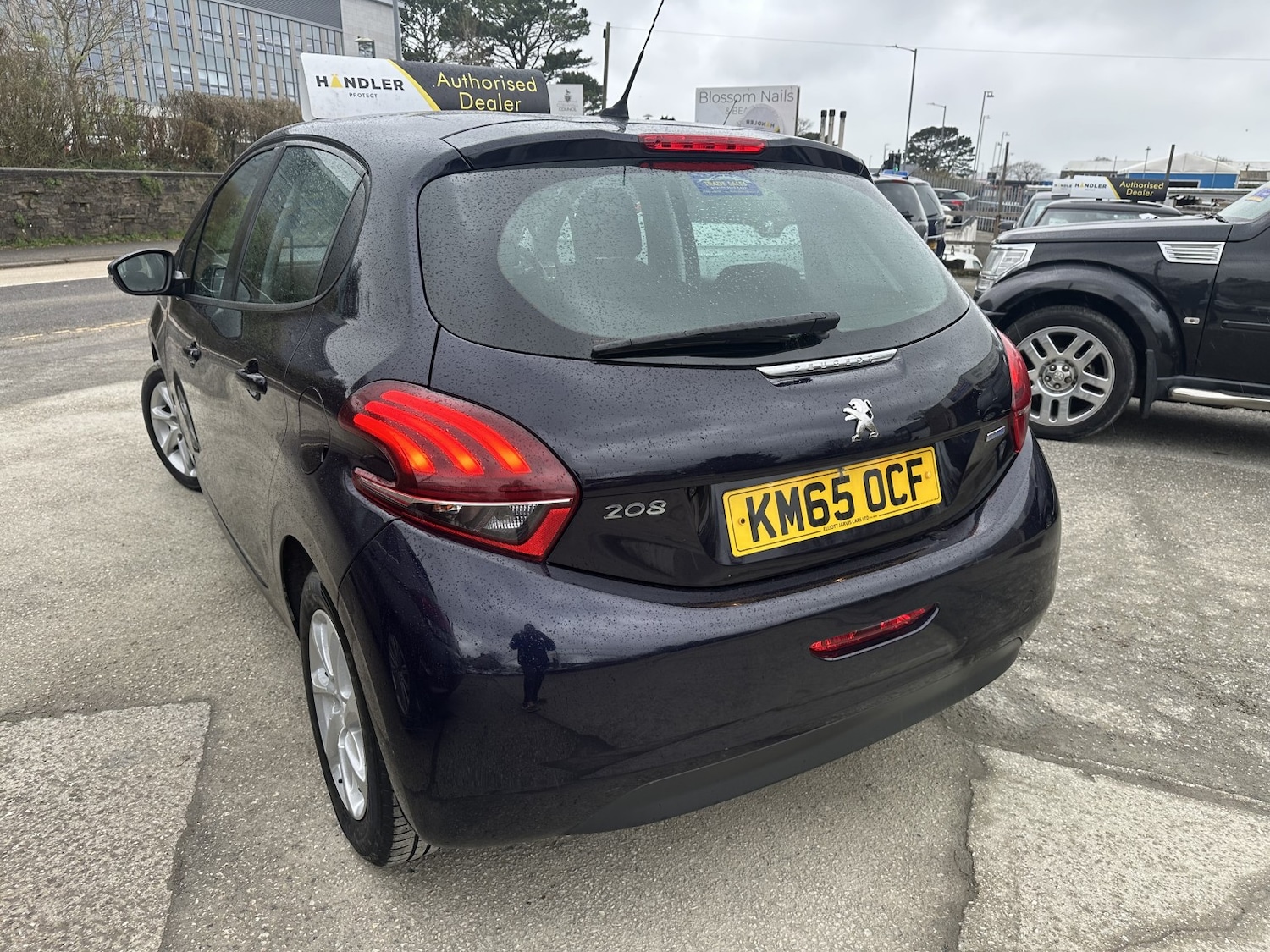 Used Peugeot 208 2015 for sale - 77709038: Photo 6