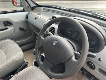 Used Renault Kangoo 2004 for sale - 77564159: Photo