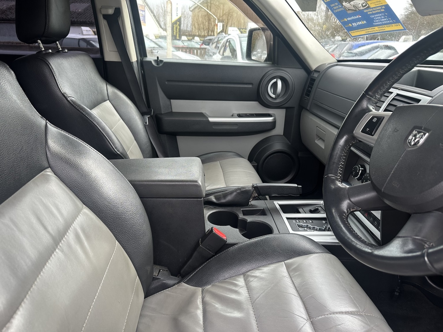 Used Dodge Nitro 2008 for sale - 77709048: Photo 10