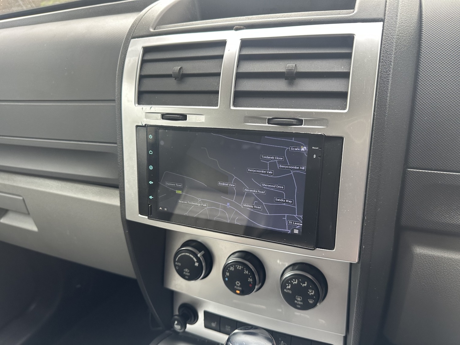 Used Dodge Nitro 2008 for sale - 77709048: Photo 14