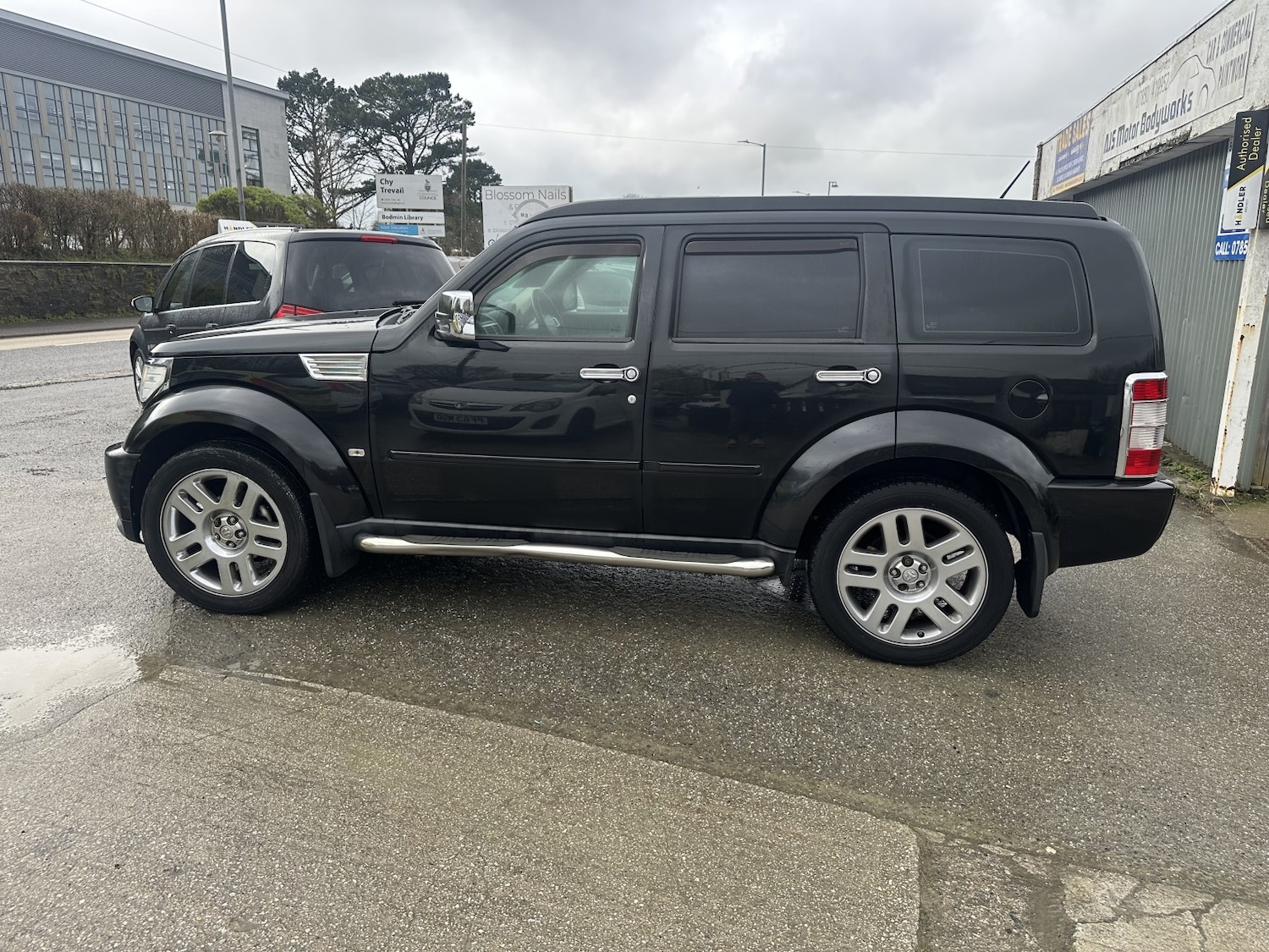 Used Dodge Nitro 2008 for sale - 77709048: Photo 5