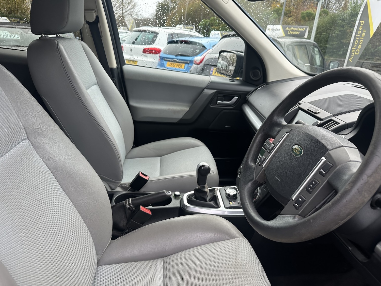 Used Land Rover Freelander 2 2010 for sale - 76579954: Photo 2