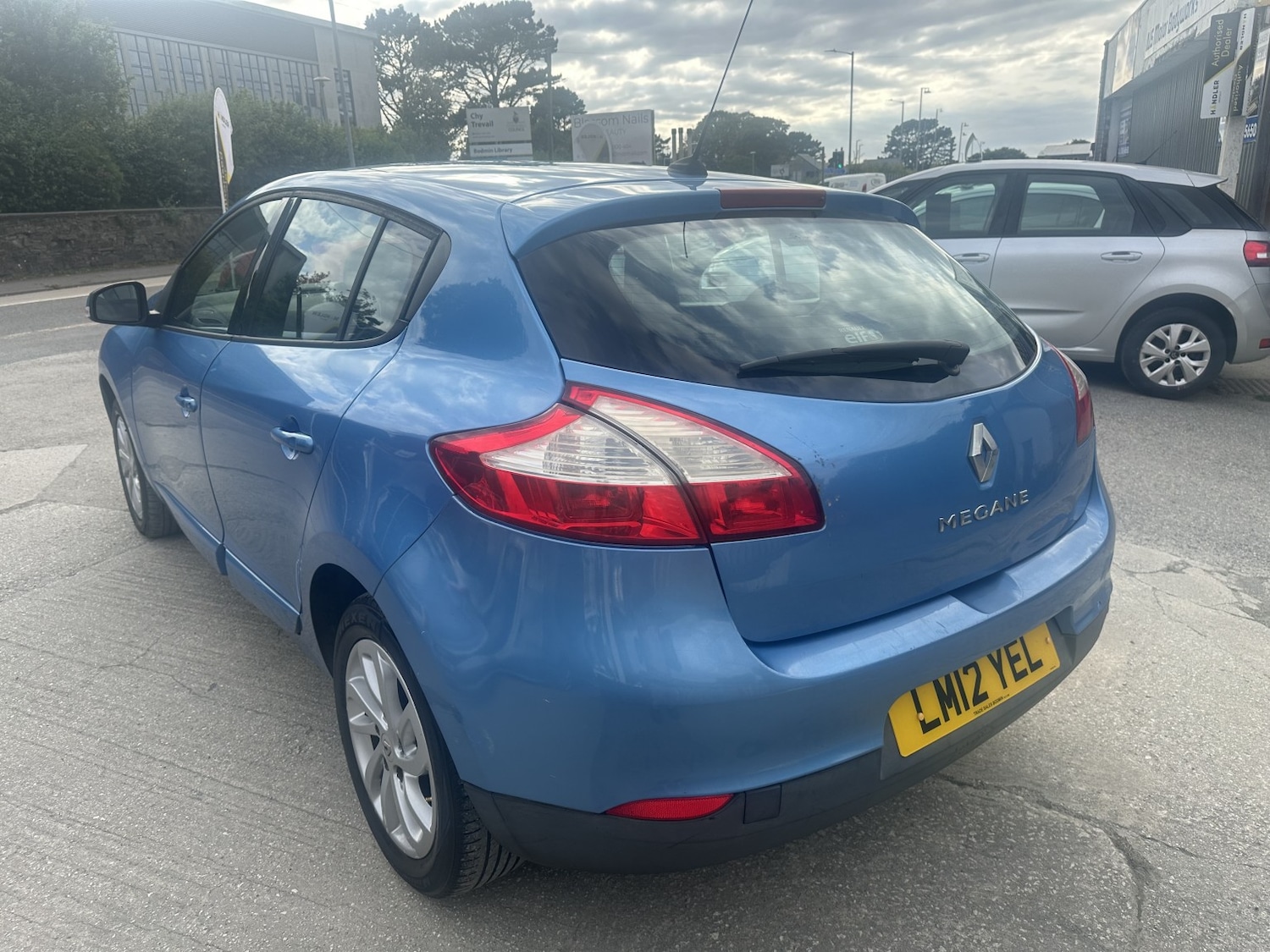Vehicle 6