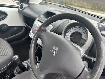 Used Peugeot 107 2014 for sale - 78300331: Photo