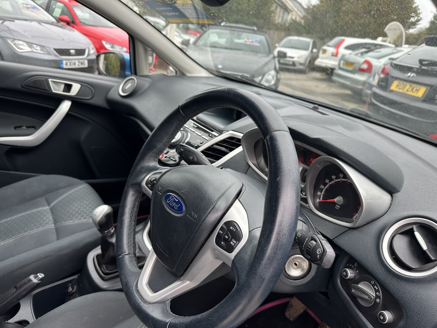 Used Ford Fiesta 2011 for sale - 76387281: Photo 9