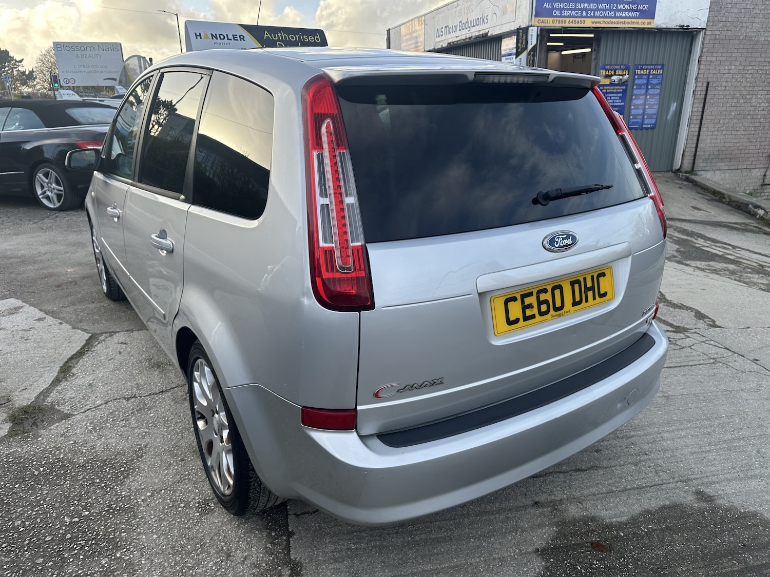 Used Ford C-Max 2010 for sale - 76504679: Photo 6