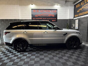 Used Land Rover Range Rover Sport 2018 for sale - 79509619: Photo