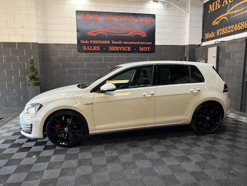 Used Volkswagen Golf 2016 for sale - 79446824: Photo