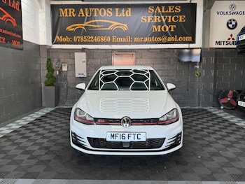 Used Volkswagen Golf 2016 for sale - 79446824: Photo