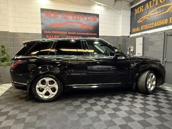 Used Land Rover Range Rover Sport 2018 for sale - 79727211: Photo