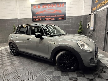Used MINI Hatch 2017 for sale - 79446812: Photo