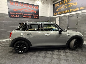 Used MINI Hatch 2017 for sale - 79446812: Photo