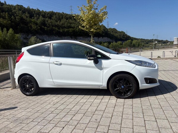 Used Ford Fiesta 2015 for sale - 75207804: Photo 11
