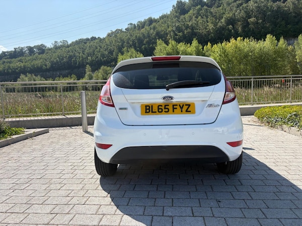Used Ford Fiesta 2015 for sale - 75207804: Photo 16