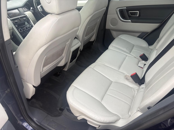 Used Land Rover Discovery Sport 2016 for sale - 75371722: Photo 18