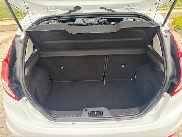 Used Ford Fiesta 2014 for sale - 75457579: Photo 14