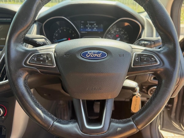 Used Ford Focus 2015 for sale - 75561654: Photo 19