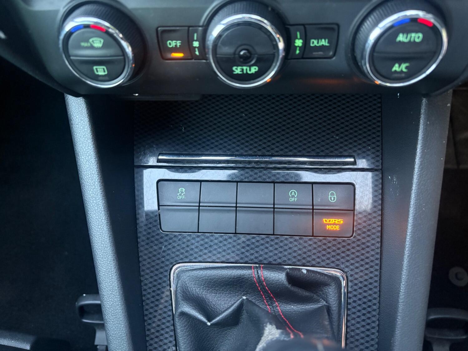 Used Skoda Octavia 2014 for sale - 76164436: Photo 20