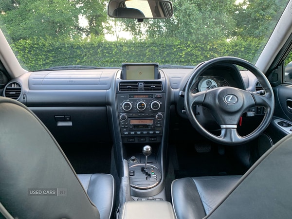Used Lexus IS 2005 for sale - 75327736: Photo 6