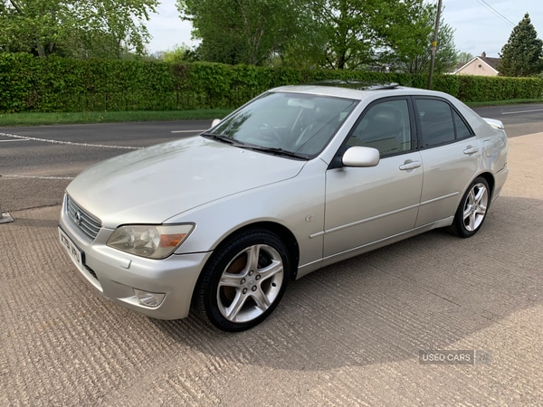 Used Lexus IS 2000 for sale - 75477242: Photo 1