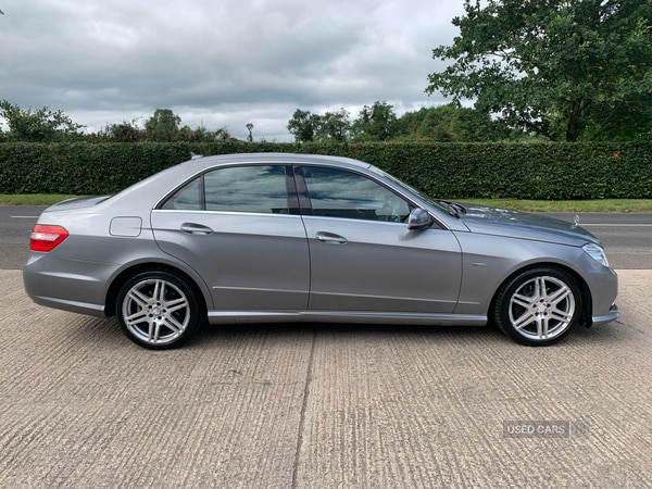 Used Mercedes-Benz E-Class 2009 for sale - 75364679: Photo 4