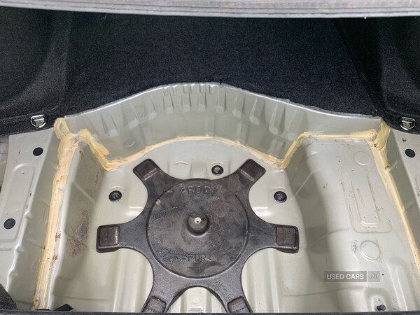 Used Lexus IS 2002 for sale - 74811846: Photo 21