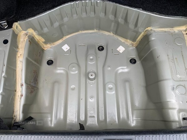 Used Lexus IS 2002 for sale - 74811846: Photo 24