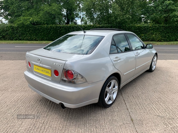 Used Lexus IS 2002 for sale - 74811846: Photo 5