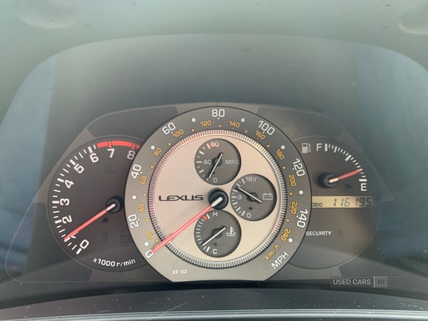 Used Lexus IS 2002 for sale - 75042163: Photo 5