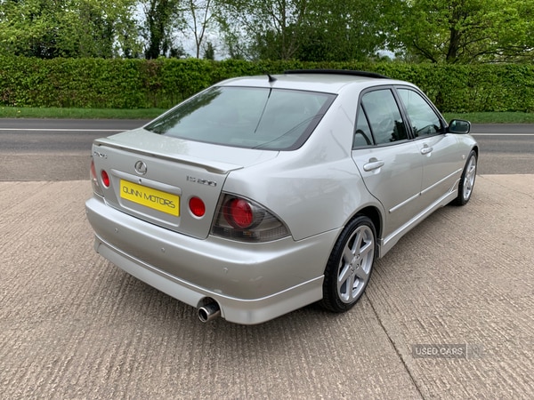 Used Lexus IS 2005 for sale - 74434185: Photo 4