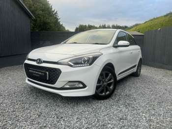 2015 (15) - 1.2 Premium 5dr