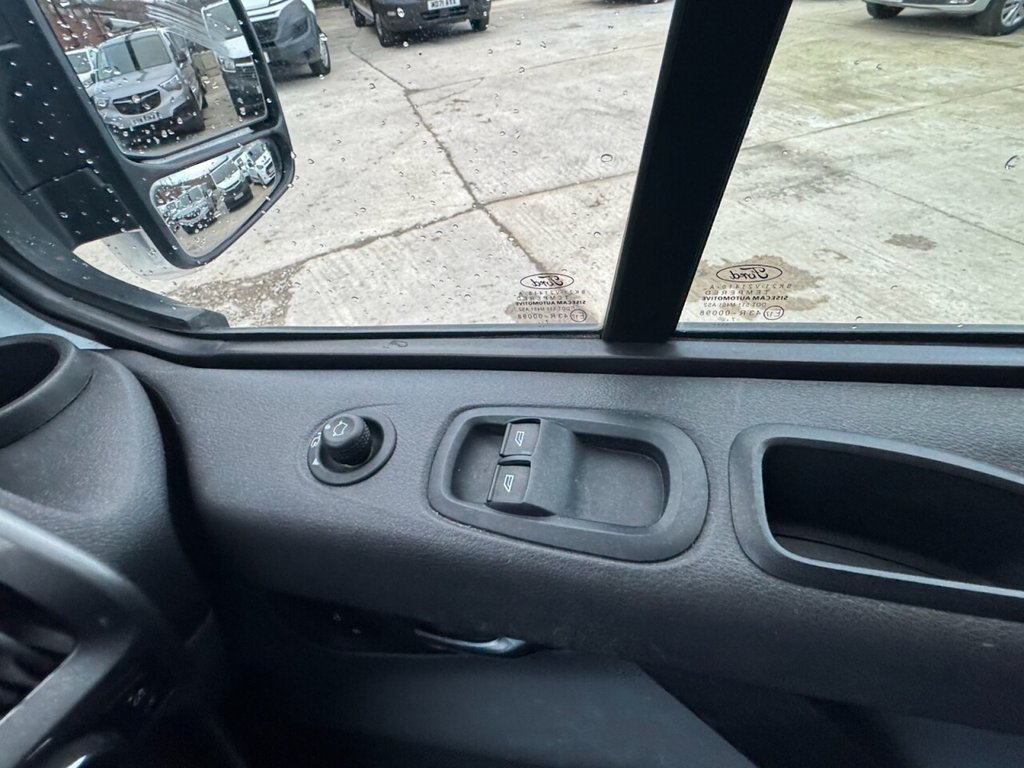 Used Ford Transit Custom 2018 for sale - 77507088: Photo 22